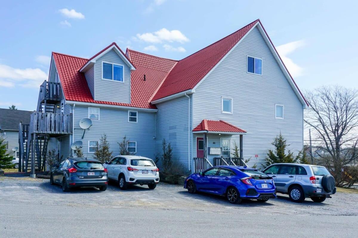 Amazing Location In Saint John 2 Bedroom Modern Parking New Buitenkant foto