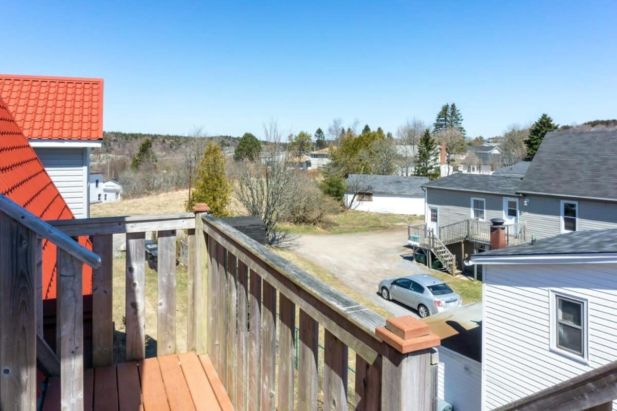 Amazing Location In Saint John 2 Bedroom Modern Parking New Buitenkant foto
